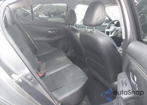 2021 Nissan Sentra Sr Xtronic Cvt from USA, damaged, VIN 3N1AB8DV8MY260700